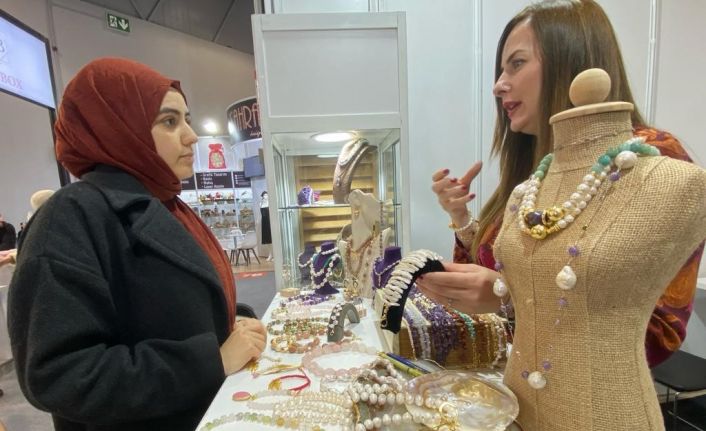 Kadınların en çok ilgisini çeken fuar: İşte değerli ve sahte taş arasındaki ince çizgi