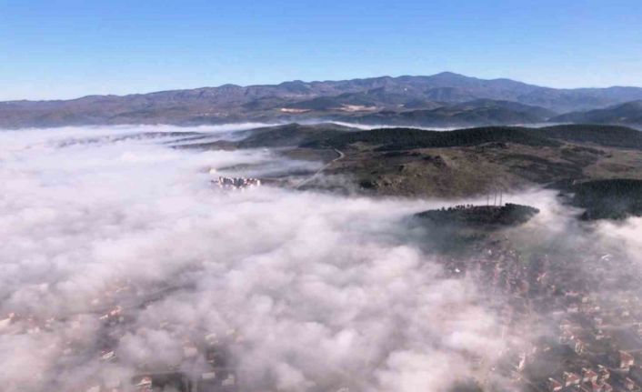 Sındırgı’da sis görsel şölen oluşturdu