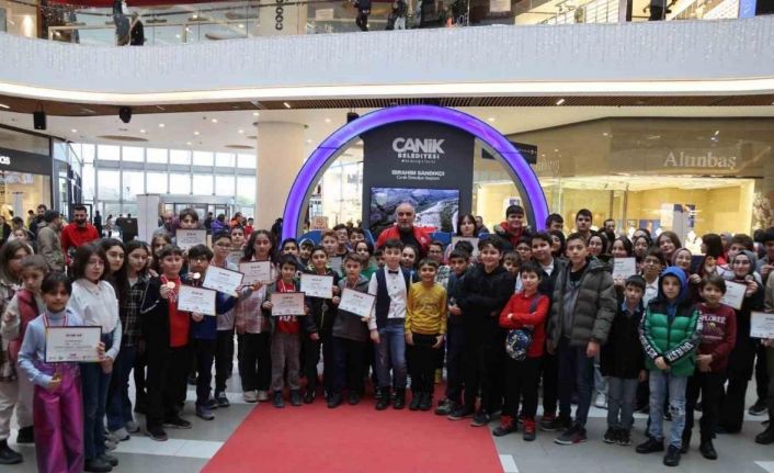 Başkan Sandıkçı: "Canik’ten geleceğe bilim ve teknolojiyle kuşanan bir nesil geliyor"