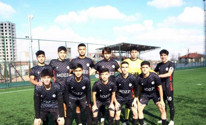 Kayseri Süper U18 Ligi: Kocasinan Şimşekspor: 4 - Hacılar Erciyesspor:1