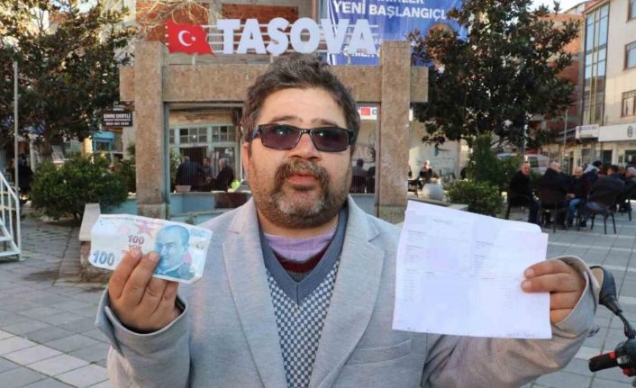 100 lira borç para istedi, hesabına 100 bin lira yattı: “Haram para yiyemem”