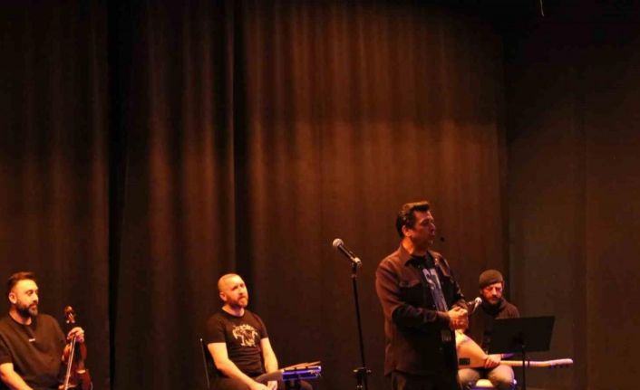 Aile ve Sosyal Hizmetler İl Müdürlüğü personeli bu gecede moral depoladı