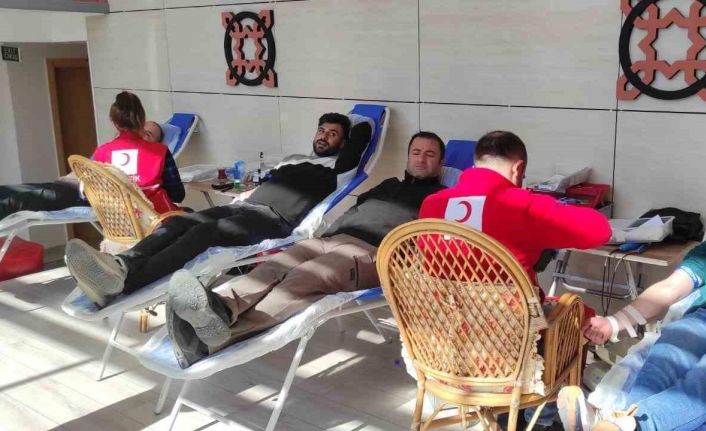 Havalimanı personelinden kan bağışı