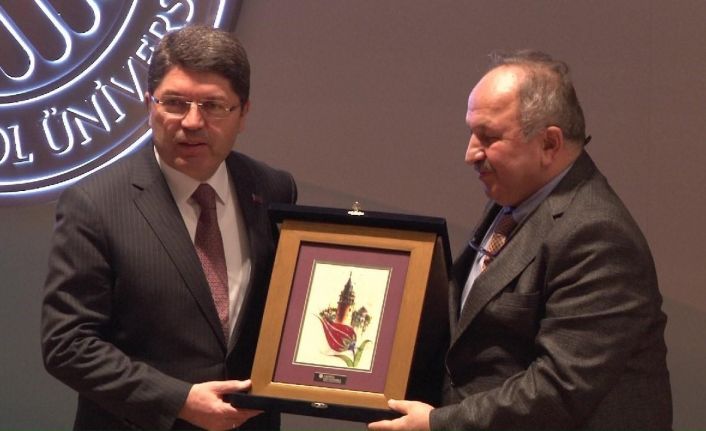 Uyuşturucu Sempozyumun’da konuşan Adalet Bakan’ı Yılmaz Tunç: "Uyuşturucu madde bizim kırmızı çizgimizdir"