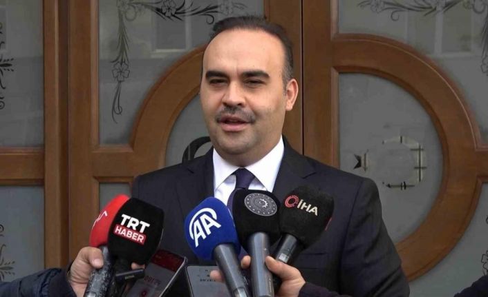 Bakan Kacır: “Hayali cumhurbaşkanı yardımcısı olarak miting yaparken İstanbul’un deprem sorununa yönelik bir çalışma mı yürütüyordu”