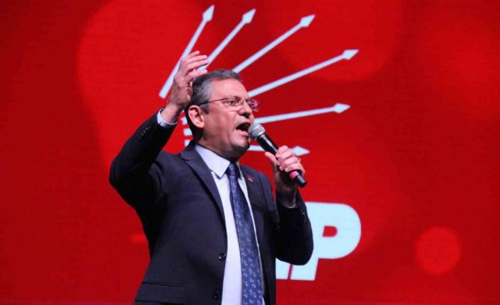 CHP Genel Başkanı Özel: "Belediye başkan adaylarımızın kapısı Kürt’e de, Türkiye’de, Laz’a da, Çerkez’e de ardına kadar açıktır"