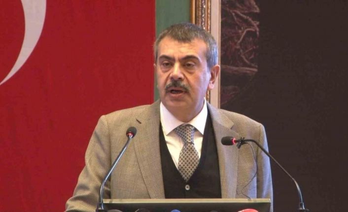 Milli Eğitim Bakanı Tekin: "Eğitim sistemi ve öğretmenler gibi konularda dışarıdan ahkam kesmek kolay"