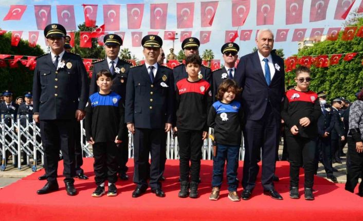 Adana’da, Türk Polis Teşkilatının kuruluşunun 179. yıl dönümü dolayısıyla törenler düzenlendi