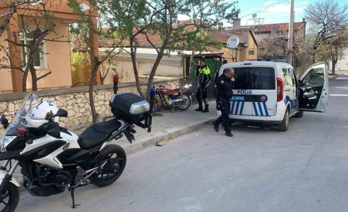 Polisten kaçan motosiklete değeri kadar ceza yazıldı