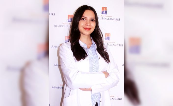 Uzmanından bayram için beslenme uyarısı: "Baklava ya da kadayıf gibi şerbetli tatlılar yerine dondurma ya da sütlü tatlılar tercih edin"