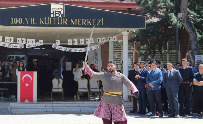 ’2. Tarih Şöleni’ Ankara Hacı Bayram Veli Üniversitesinde gerçekleştirildi