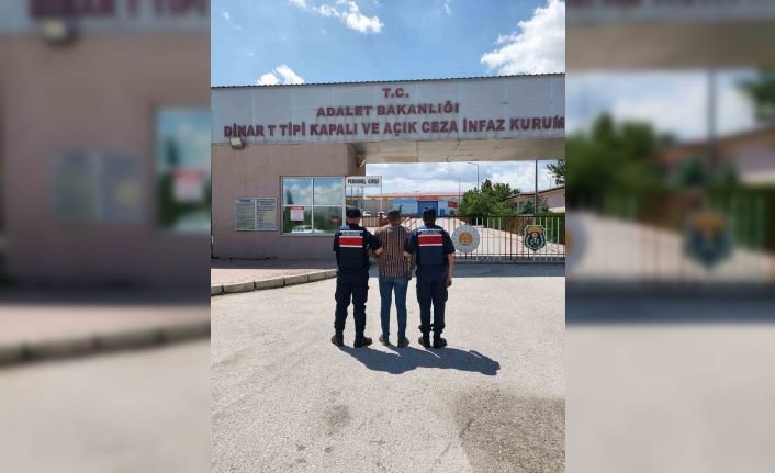 2 yıl 3 ay 10 gün hapis cezası ile aranan şahsı jandarma yakaladı