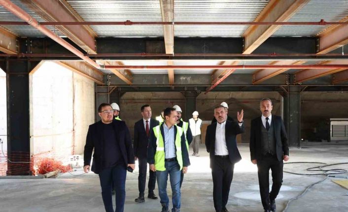 Başkan Ercan yeni dönemde hizmete açılacak olan projeleri inceledi