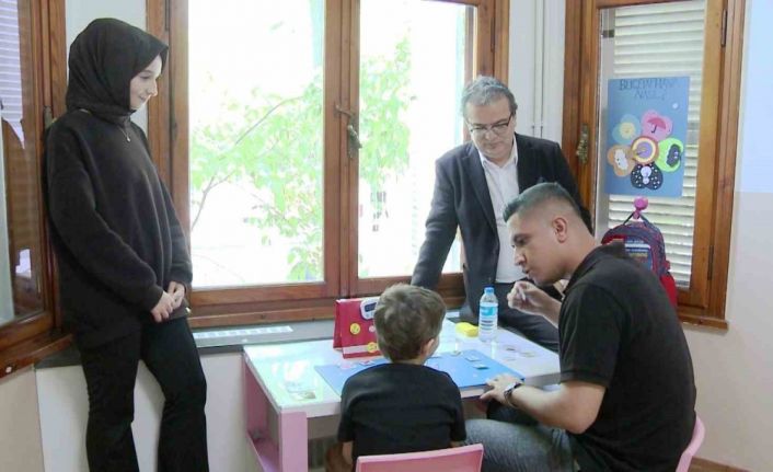Diyarbakır’da ABA Otizm Merkezi bilimsel gelişmeleri yakından takip ederek öğrencilere uyguluyor