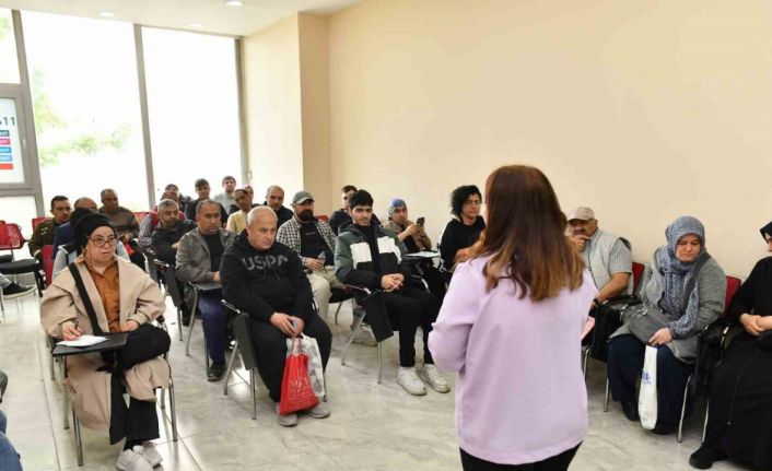 ESBİM Esenyurt’ta işsizlik sorununu çözüyor