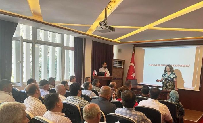 Fethiye’deki yeni muhtarlar hizmet içi eğitim verildi