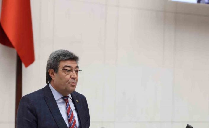 İYİ Partili Ataş: “Böyle giderse çiftçi toprağı terk edecek, ülkede tarım yapacak çiftçi bulunamayacak”