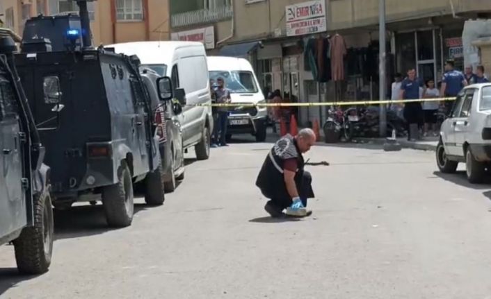 Kızıltepe’de iki aile arasında silahlı kavga: 3 yaralı