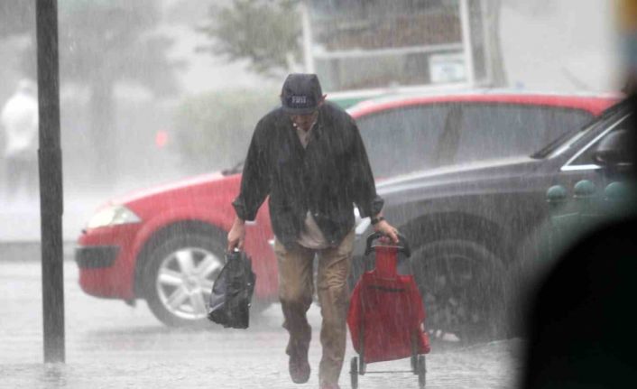 Meteorolojiden Erzincan ve Bayburt için kuvvetli yağış uyarısı