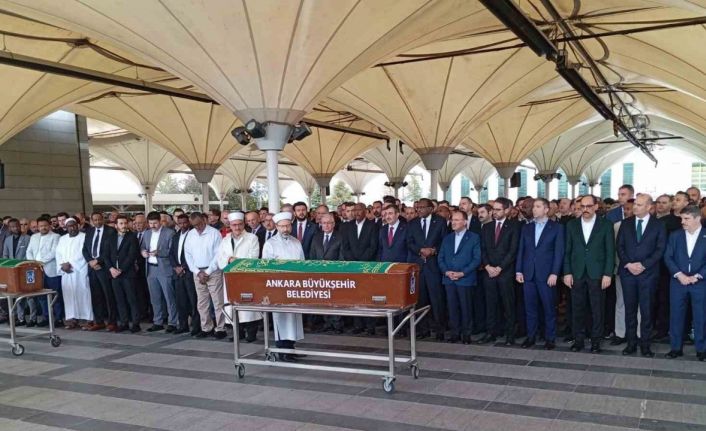 Sudan Egemenlik Konseyi Başkanı’nın oğlu el-Burhan son yolculuğuna uğurlandı