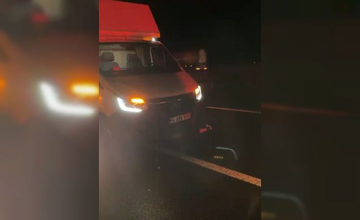 TEM’de karşıya geçmek isteyen yayaya araç çarptı: 1 ölü