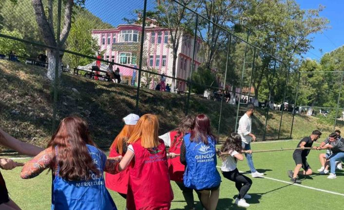 Ula’da bahar şenlikleri coşkusu başladı