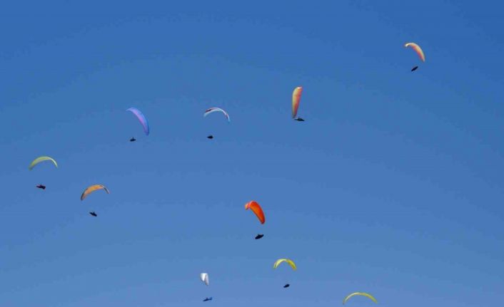Akşehir 11. Uluslararası XC OPEN 2024 Yamaç Paraşüt Mesafe Yarışması başladı