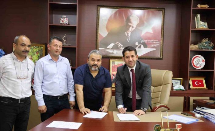 Feke Belediyesinde çalışan sendikalı işçilerin maaşı 27 bin 500 lira oldu