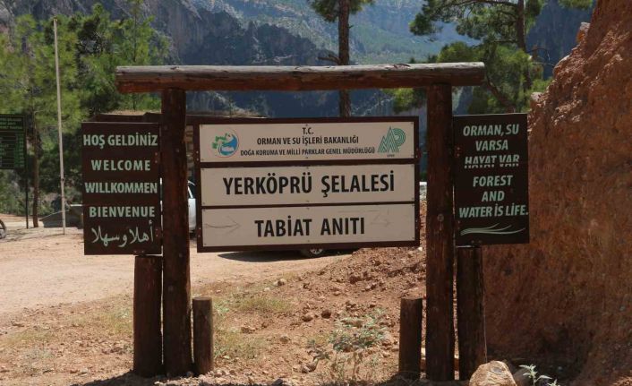 Mersin’in saklı cenneti Yerköprü Şelalesi görenleri kendine hayran bırakıyor