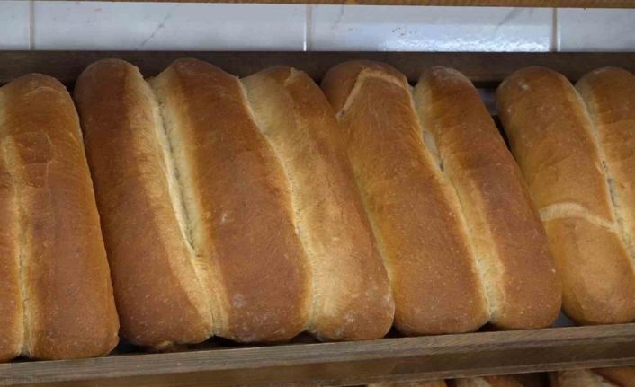 Rize’ye özgü ’baston ekmeği’ diğer ekmeklere göre daha yavaş bayatlıyor