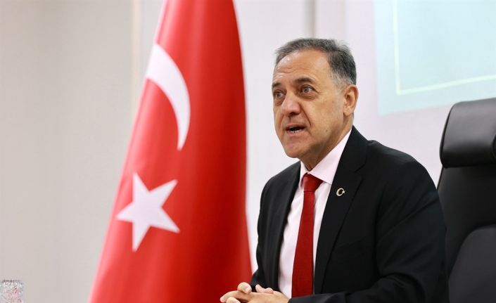 Bingöl Valisi Usta, “ Vatandaşın emeklerini, ümitlerini, hayallerini boşa çıkarmak gibi bir lüksümüz yok”