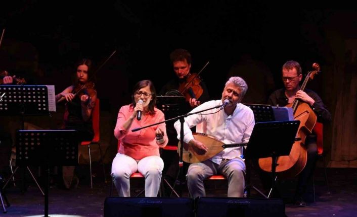 Erdal Akkaya ve Berlin senfoni Orkestrası’ndan Side antik Tiyatro’da konser