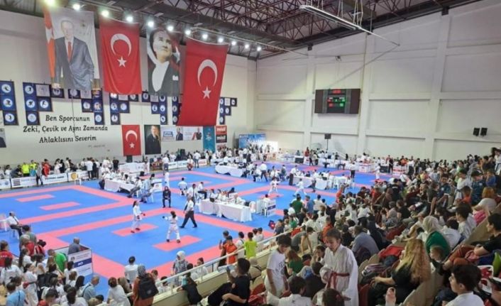 Uluslararası Karate Turnuvası, 15 ülkenin katılımıyla 5. kez Gemlik’te başlıyor.