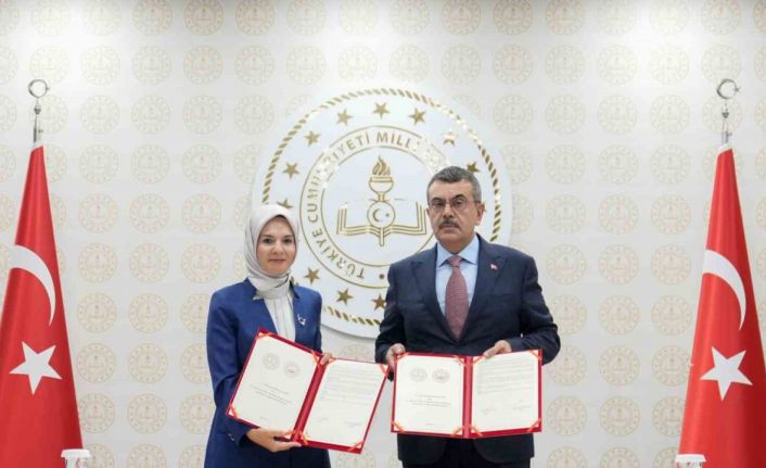 Aile ve Sosyal Hizmetler Bakanlığı ile Milli Eğitim Bakanlığından ilkokula yeni başlayacak çocuklar için yeni uygulama