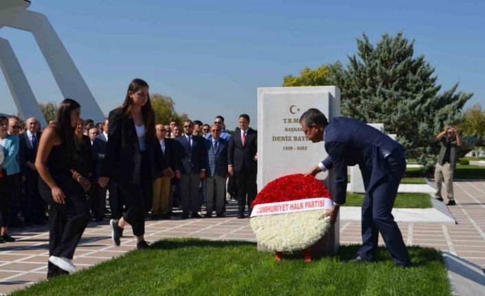 CHP Genel Başkanı Özel: “Teğmenlerin yaptığını imam hatiplilerin bir toplantısında dile getirirseniz burada doğrudan ’ben bir kutuplaşma istiyorum en uygun zemin burada’ diyorsunuzdur”