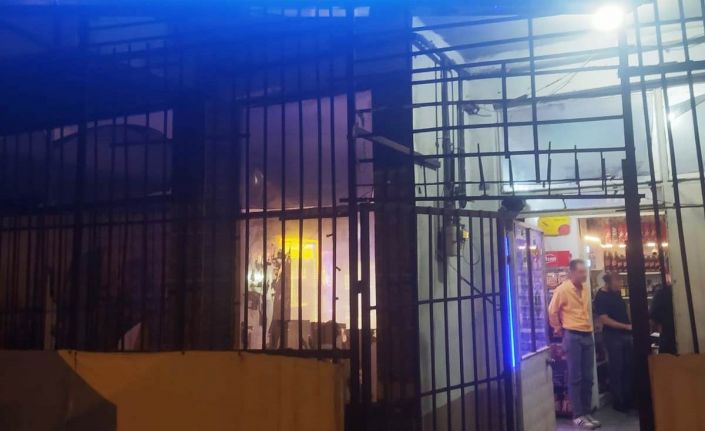 Kütahya’da tekel bayiinde alkol ve sigara içen 7 kişi hakkında işlem yapıldı