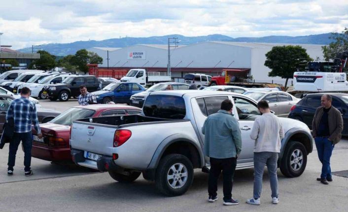 2. el otomobil piyasasında 400 ile 700 bin TL arasındaki araçlarda hareketlilik