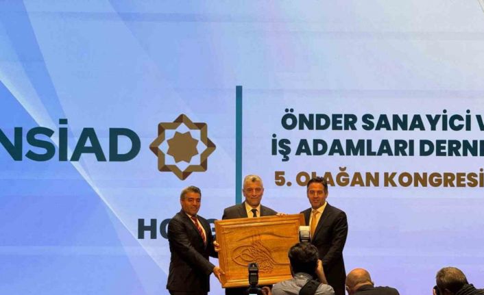 Bakan Bolat: “Deprem bölgesine iki yılda 2 trilyon liranın epey üzerinde kaynak aktarıldı”