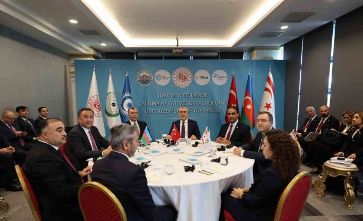 Bakan Işıkhan: "Sosyal koruma ve çalışma yaşamı alanında geliştireceğimiz yeni iş birlikleri vatandaşlarımıza daha iyi yaşam sunmamızda bizlere yardımcı olacak"