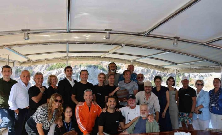 Başkan Aras Türkiye’nin ilk çevre temalı su altı parkı açılışına katıldı