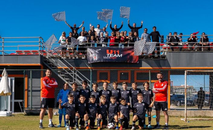 Beşiktaş U-11 Takımı’nın kalecisi Doruk Subaşıoğlu turnuvanın yıldızı oldu