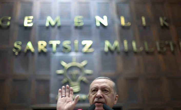 Cumhurbaşkanı Erdoğan: "Suriye’nin kuzeyindeki bölücü terör örgütüne, kandan beslenen Kandil’deki terör baronlarına hiçbir çağrımız yoktur, olamaz da."