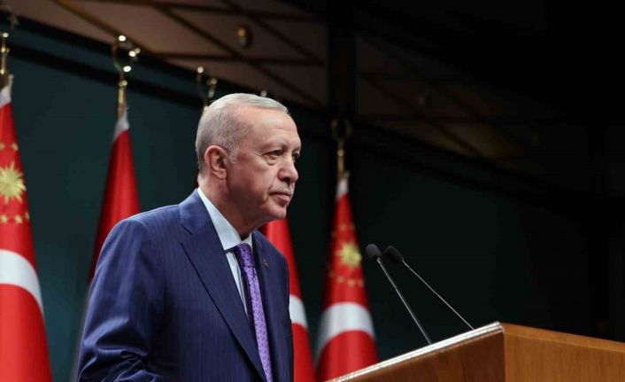 Cumhurbaşkanı Erdoğan: "Türkiye Cumhuriyeti olarak bu alçak saldırıyla verilmek istenen mesajları buruşturup çöpe attık"