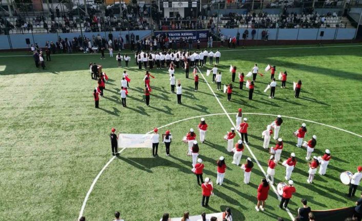 Cumhuriyet’in 101. yılı Kağıthane’de coşkuyla kutlandı