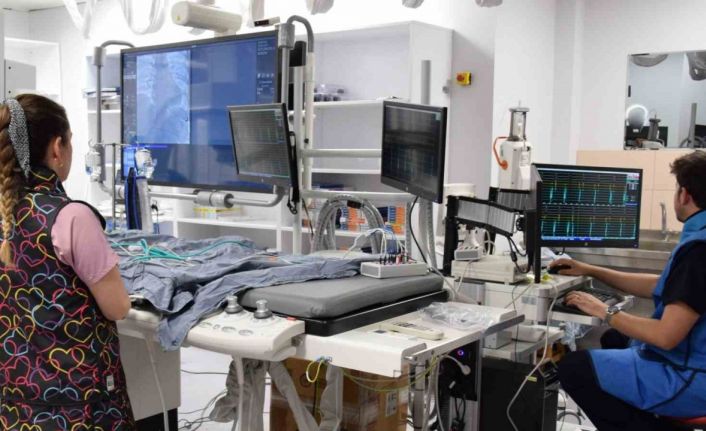 Dünya İnme Günü’nde Erzincan Sağlık Müdürlüğü’nden kritik uyarılar: Her 4 kişiden biri risk altında!