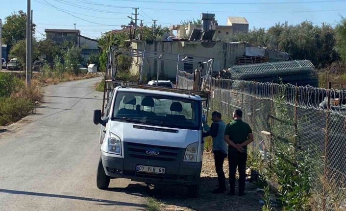 Eski çalıştığı iş yerinden kamyoneti aldı, 90 kilometrelik gece turu yapıp tekrar geri bıraktı