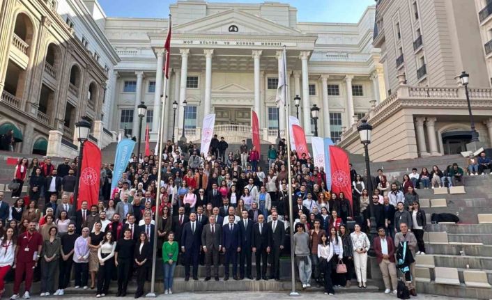 Gençlik ve Spor Bakanı Bak: "Öğrenci topluluklarının daha büyük hedeflere ulaşabilmesi için projelere 120 milyon liralık bir bütçe ayırdık"