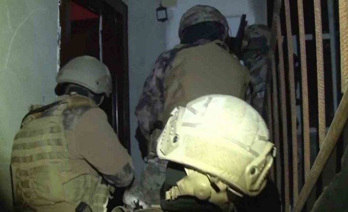 Kaçak göçmenler için ’şok evler’ tuttular, polisi görünce ’şok oldular’