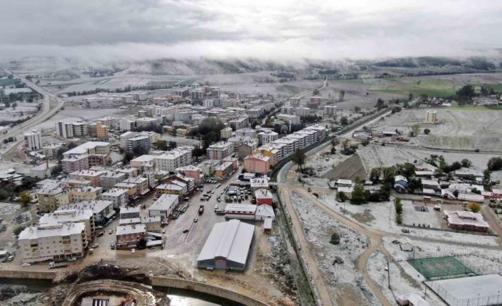 Kastamonu’da kar yağışı etkili oluyor: Kar kalınlığı 15 santimetreye ulaştı