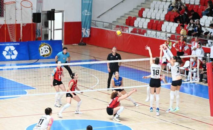 Ligin 4. haftasında Bozüyük Belediyesi Eğitim Spor: 3 Sakarya: 1